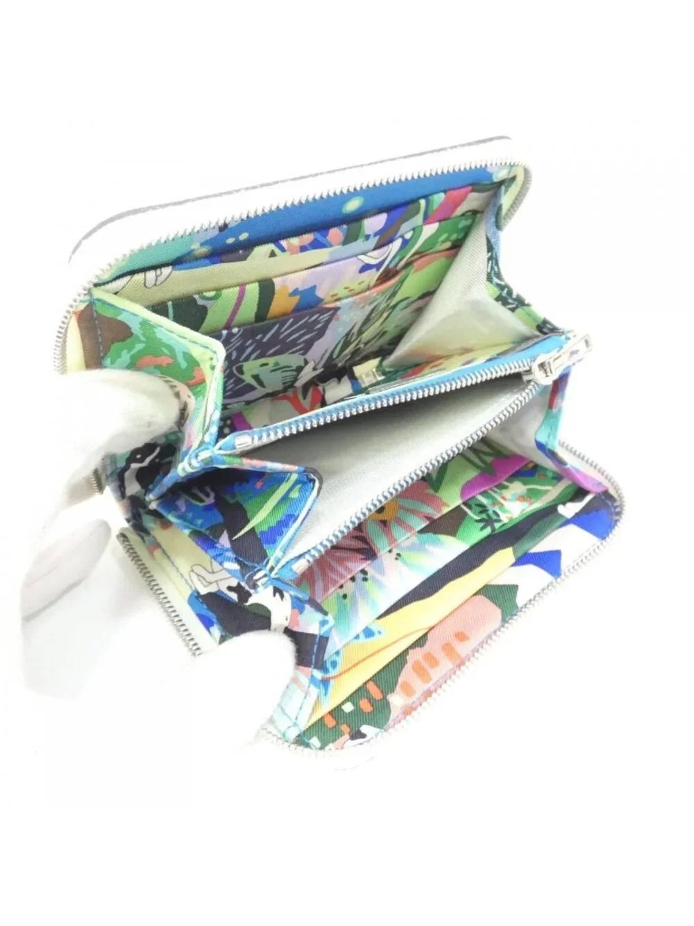 Hermes en Liberte Silk in Compact Wallet